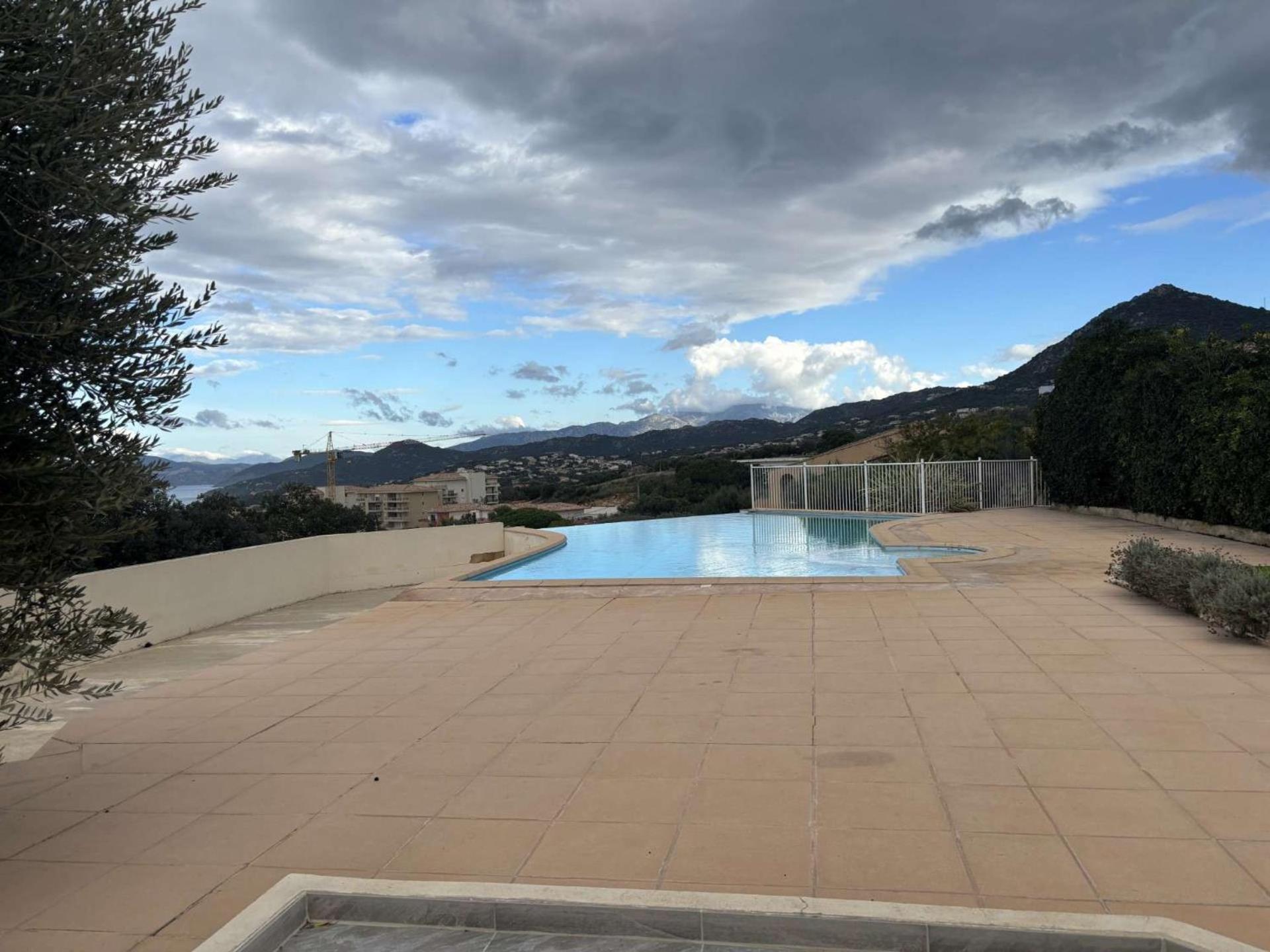 Appartement Cala Di Mare L'Ile Rousse Esterno foto
